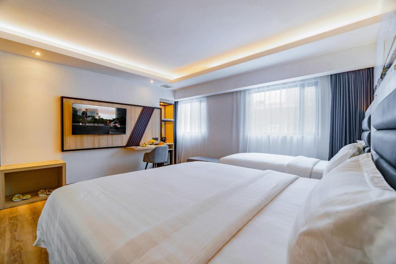 נגויה Yello Hotel Harbour Bay מראה חיצוני תמונה