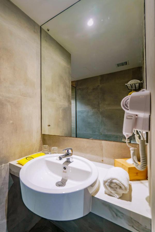 נגויה Yello Hotel Harbour Bay מראה חיצוני תמונה