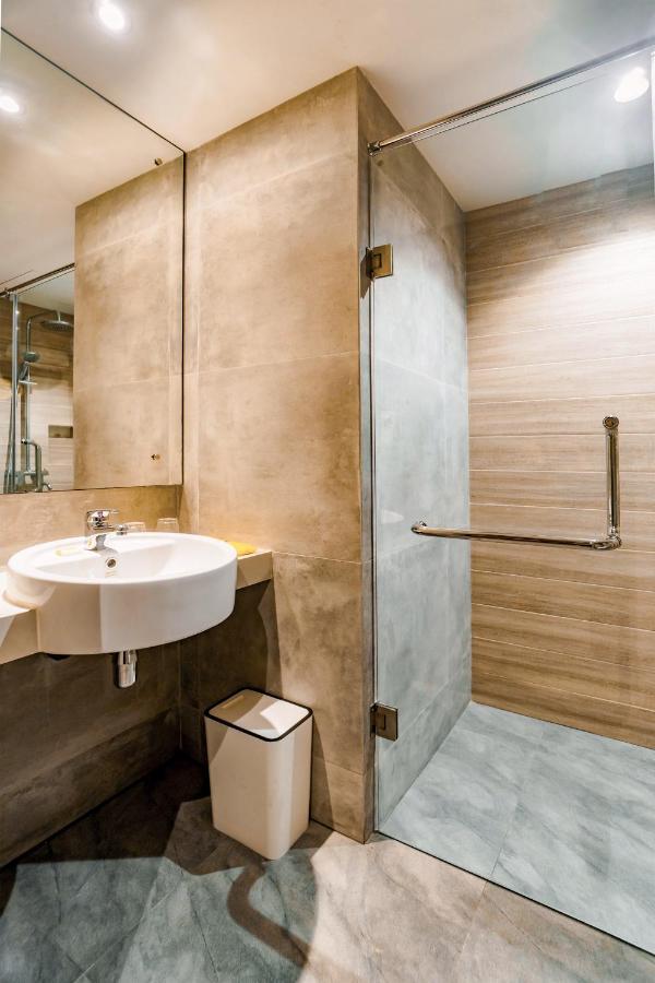 נגויה Yello Hotel Harbour Bay מראה חיצוני תמונה